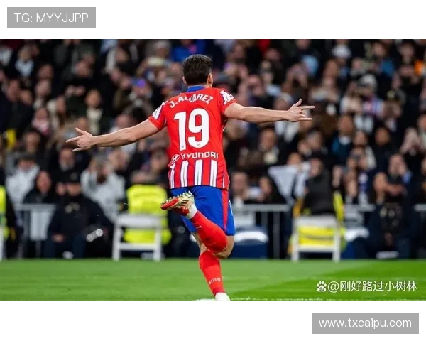 瓦伦西亚管理层决策争议持续发酵,球队内部局势与赛季发展稳定性面临考验